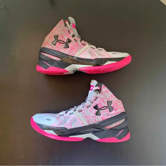 UNDER ARMOUR CURRY 2 'MOTHER'S DAY' バッシュ Stephen Curry's Retro